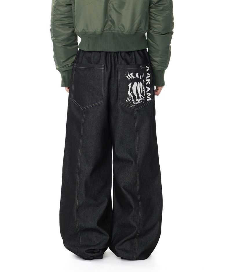 Knee Pin-tuck Printed Denim Pants (Black)