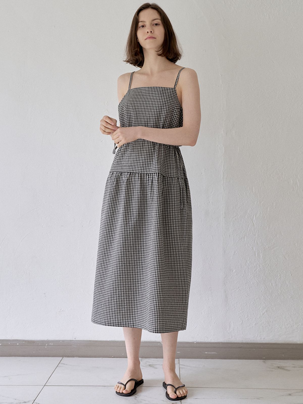 아방(AVANT-G) Gingham Check String Layered Dress - BLACK