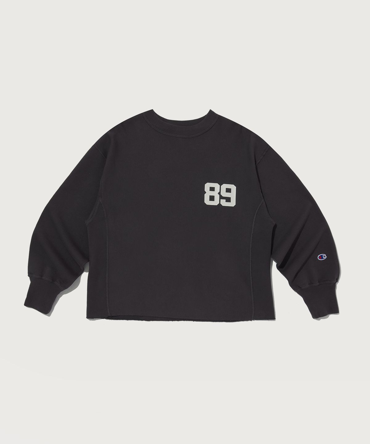 챔피온(CHAMPION) 여성 리버스위브 프렌치테리 벌룬 스웨트셔츠 Charcoal Grey