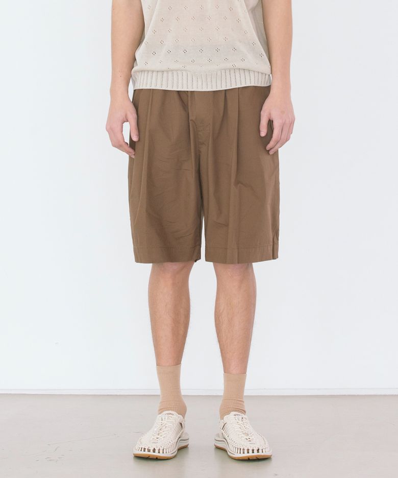 WIDE PINTUCK SHORTS / BROWN