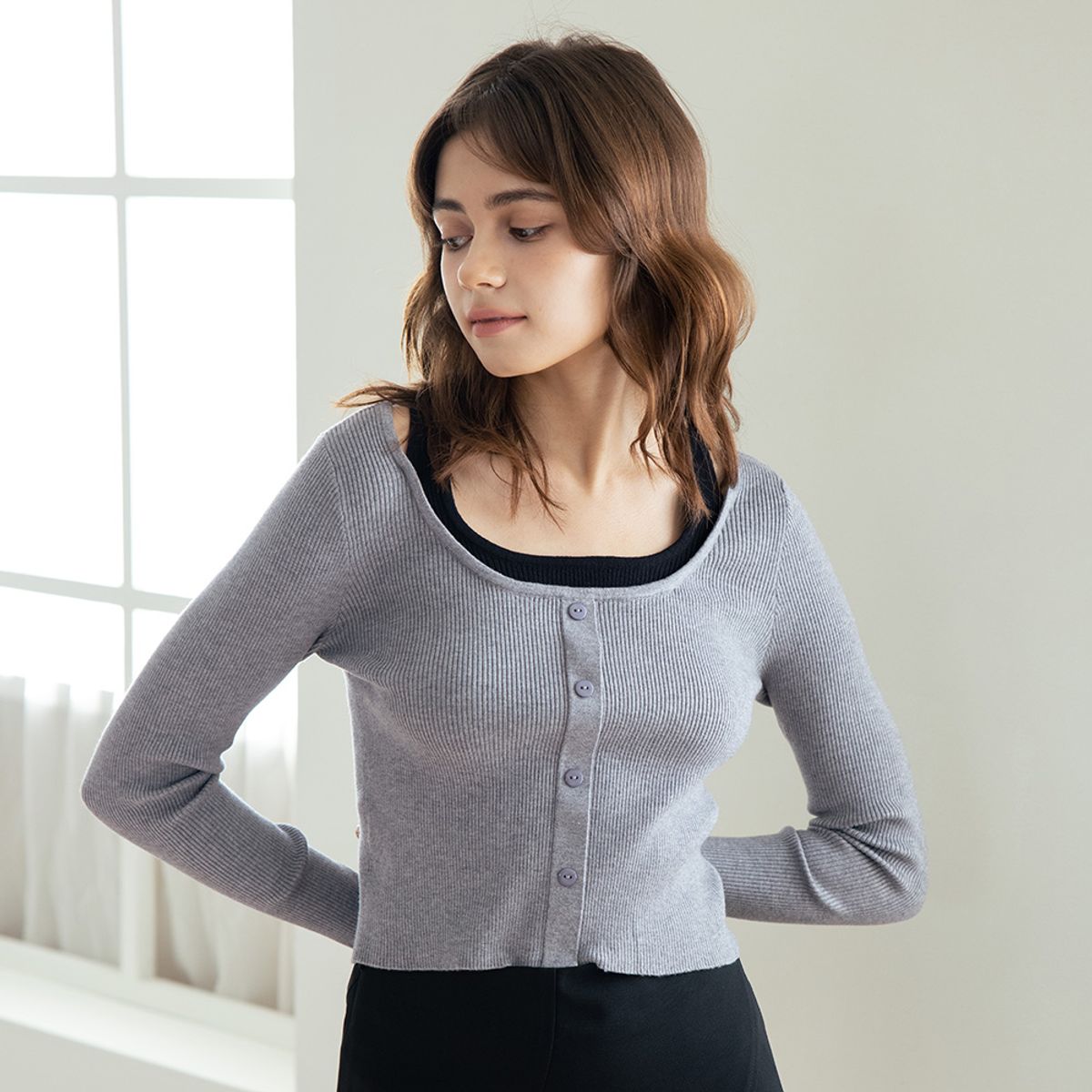 웬스데이딜라잇(WEDNESDAY DELIGHT) WED_Fake two-piece knit_GRAY
