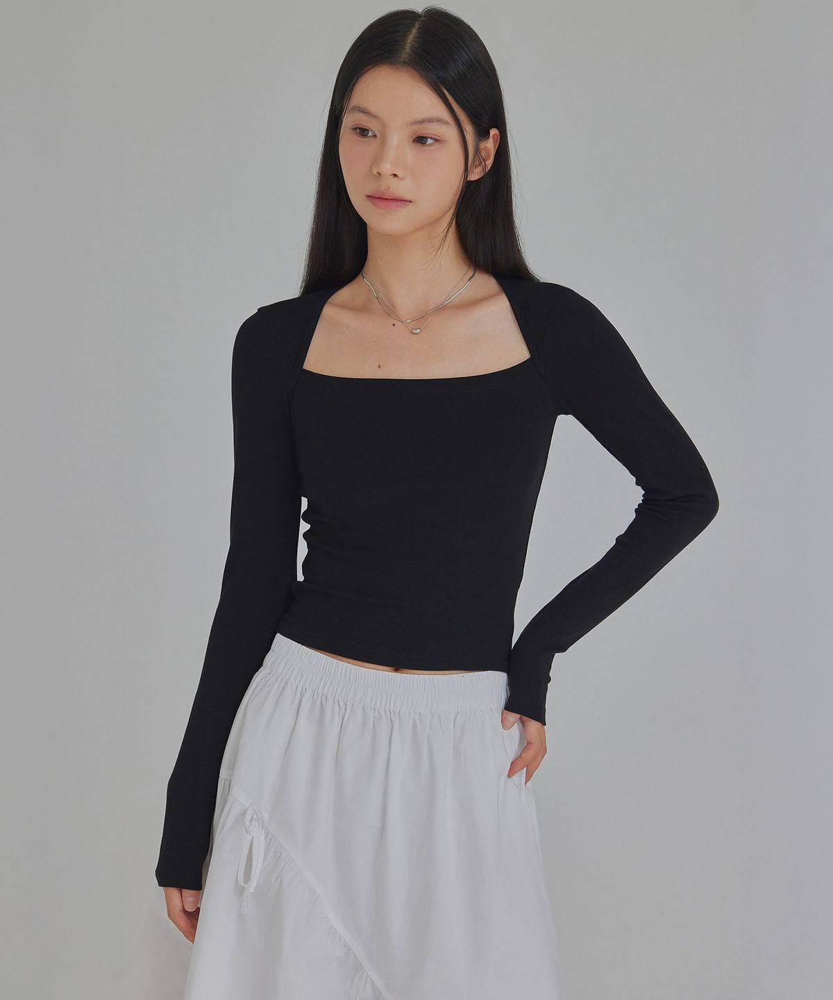 탑걸(TOPGIRL) SQUARE DEEP NECK LONG SLEEVE TOP_T316TP124