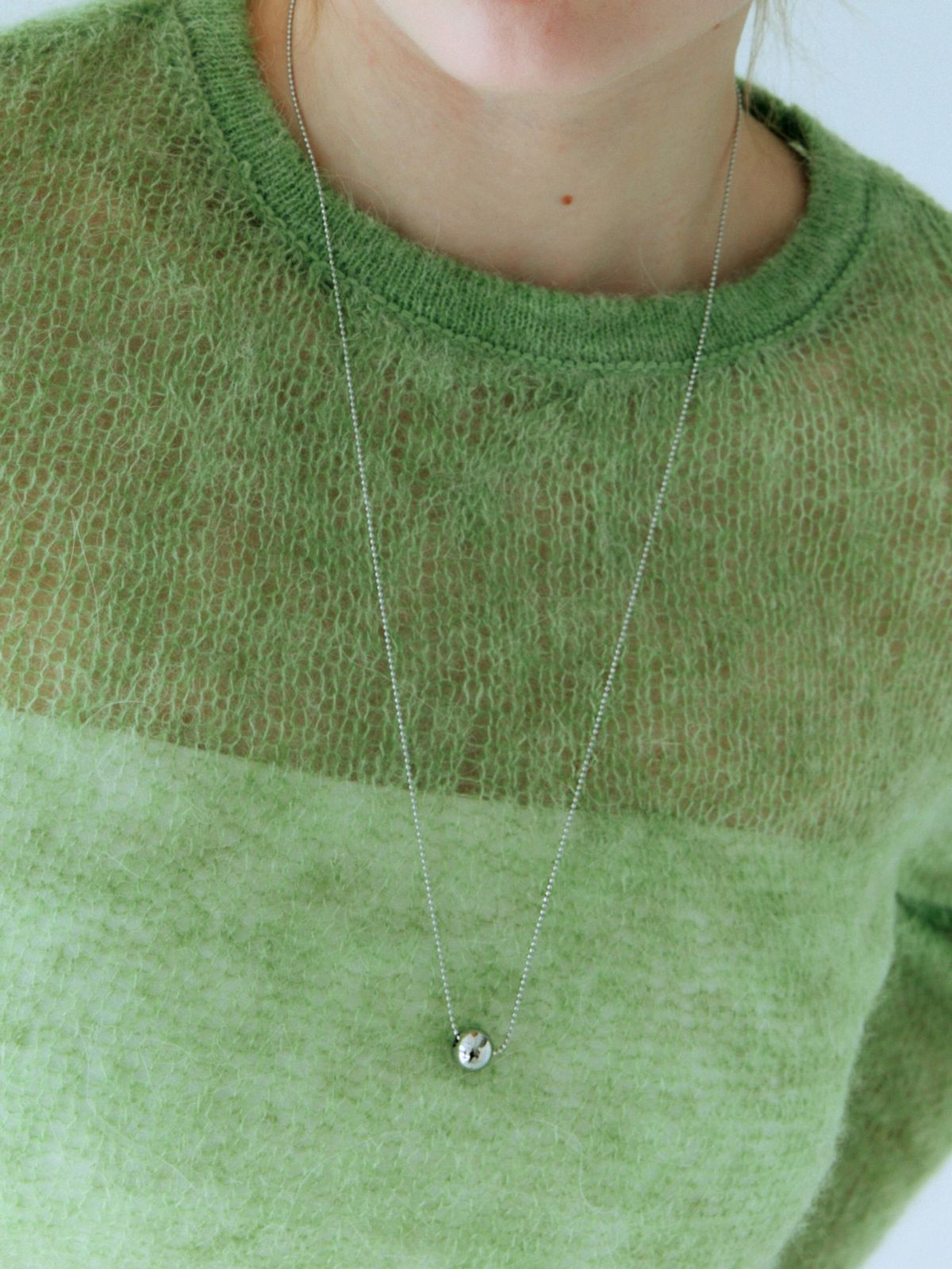 펄리모어(PEARLY MORE) 볼 포인트 롱 볼체인 목걸이