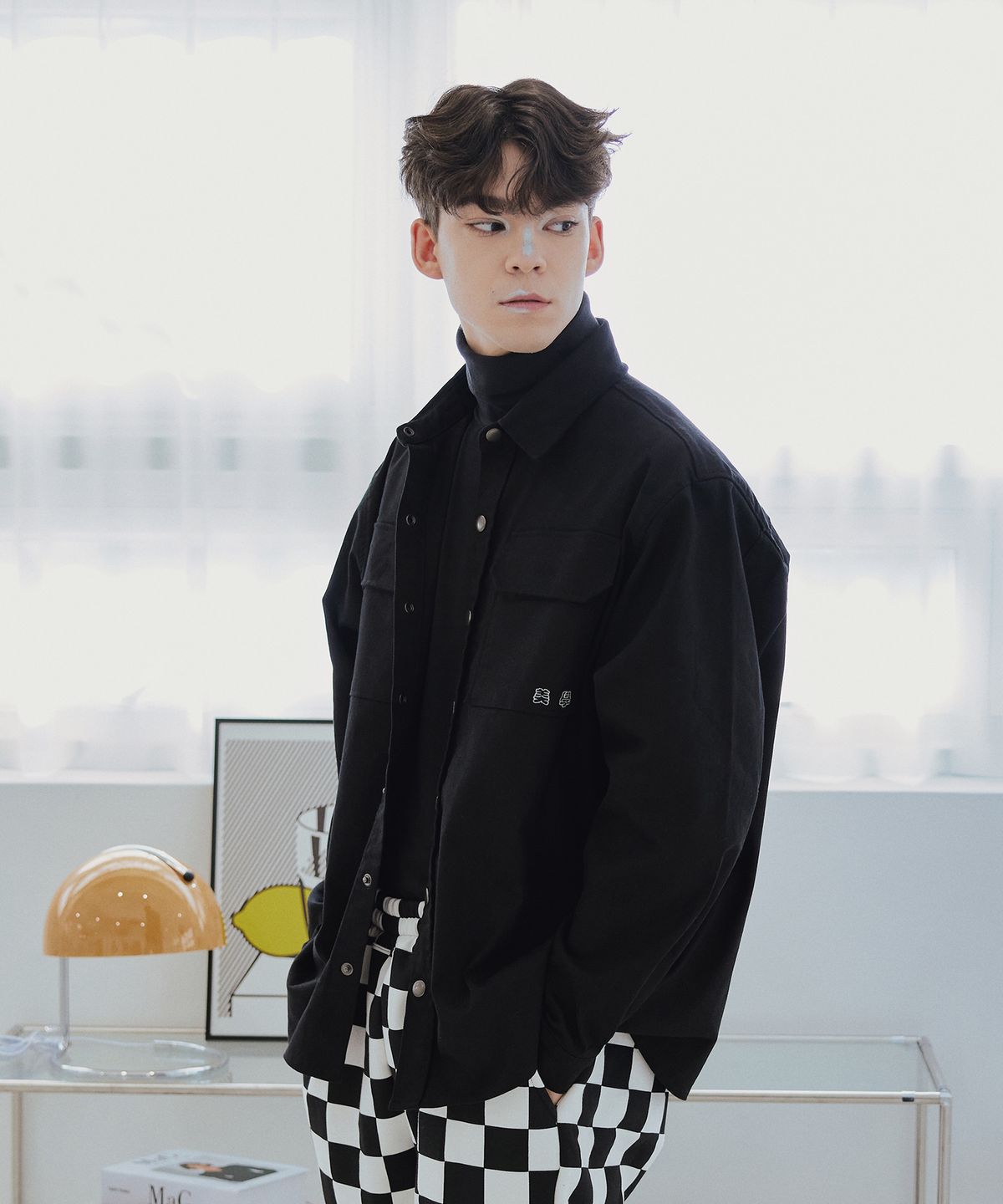 일템포셀렉샵(IL TEMPO SELECT SHOP) 미학 빈티지 오버핏 자켓 블랙
