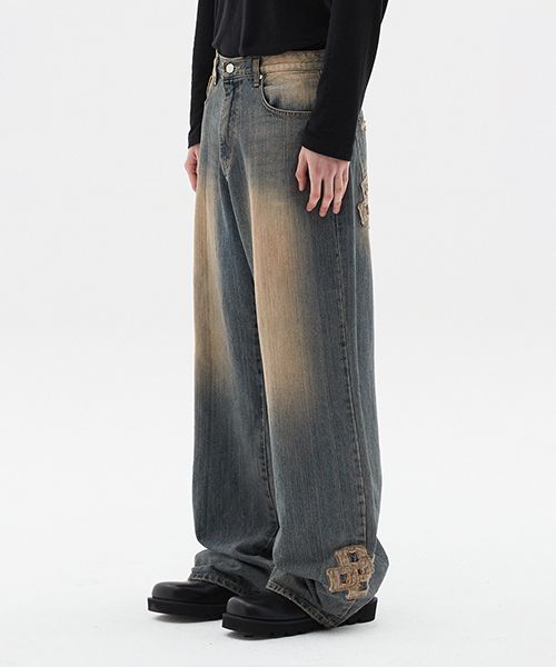 MUSINSA | DNSR Embroidered Washed Slab Denim