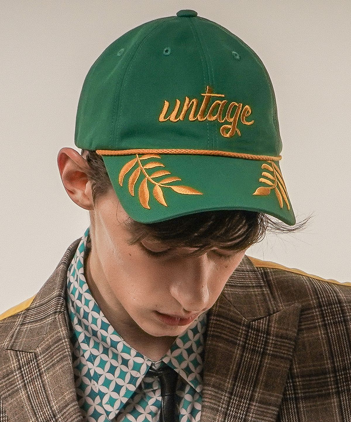 언티지(UNTAGE) 로고 자수 아폴로 볼캡(UNISEX)_UHG-FS02
