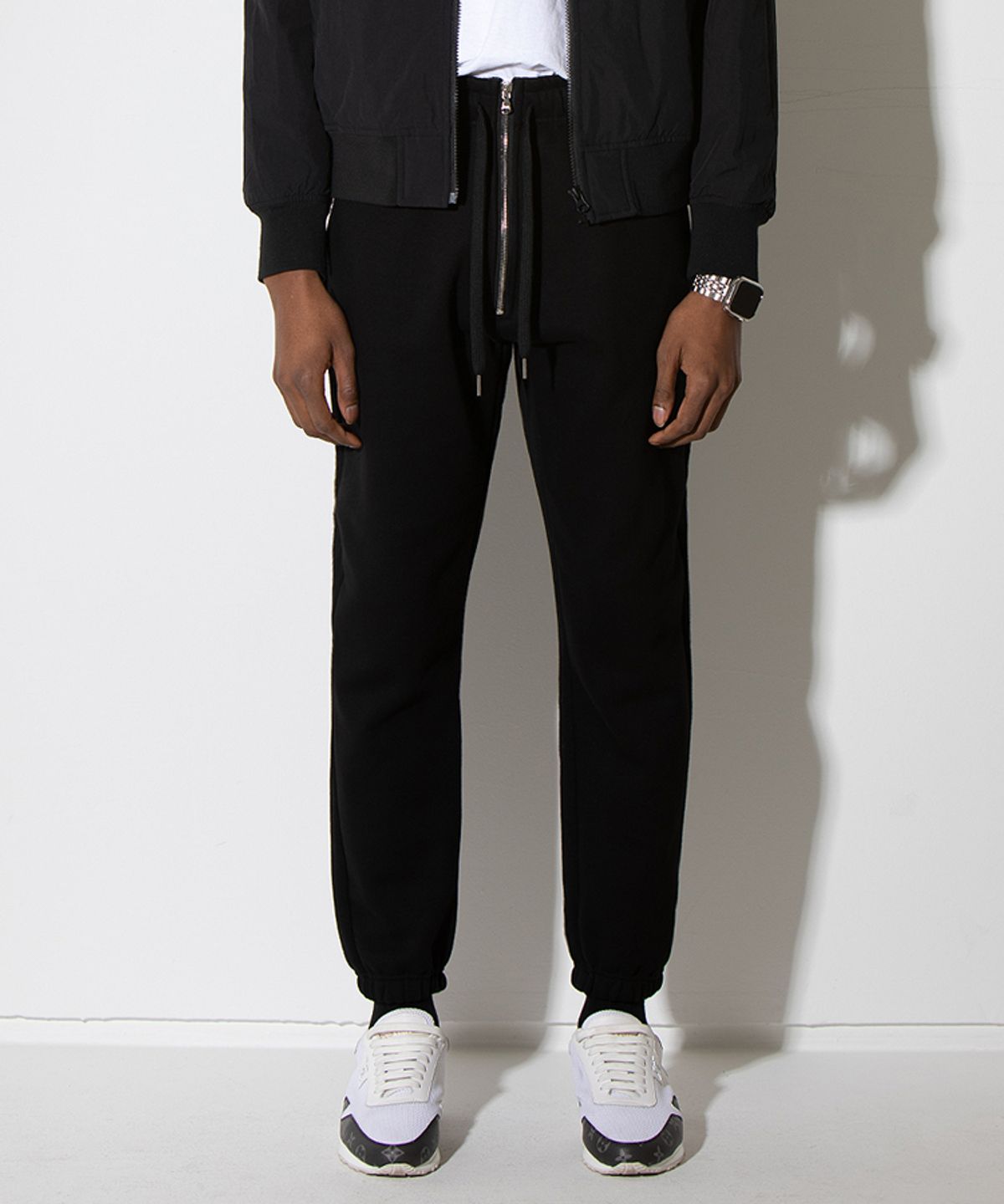 스트라이크(STRIKE) Zipped Relax Splash Pants (BLACK)