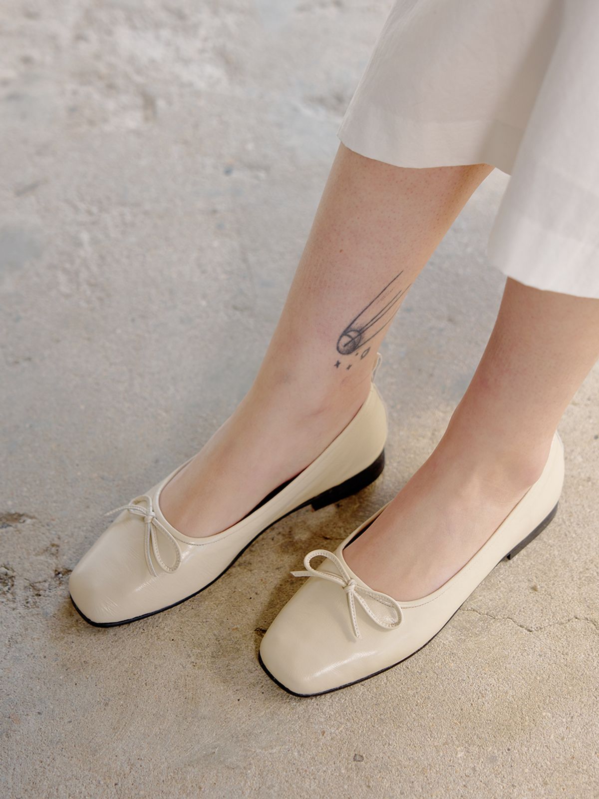 바이언스(BYEUUNS) BMP22201 YUL BALLET FLAT / 2 color
