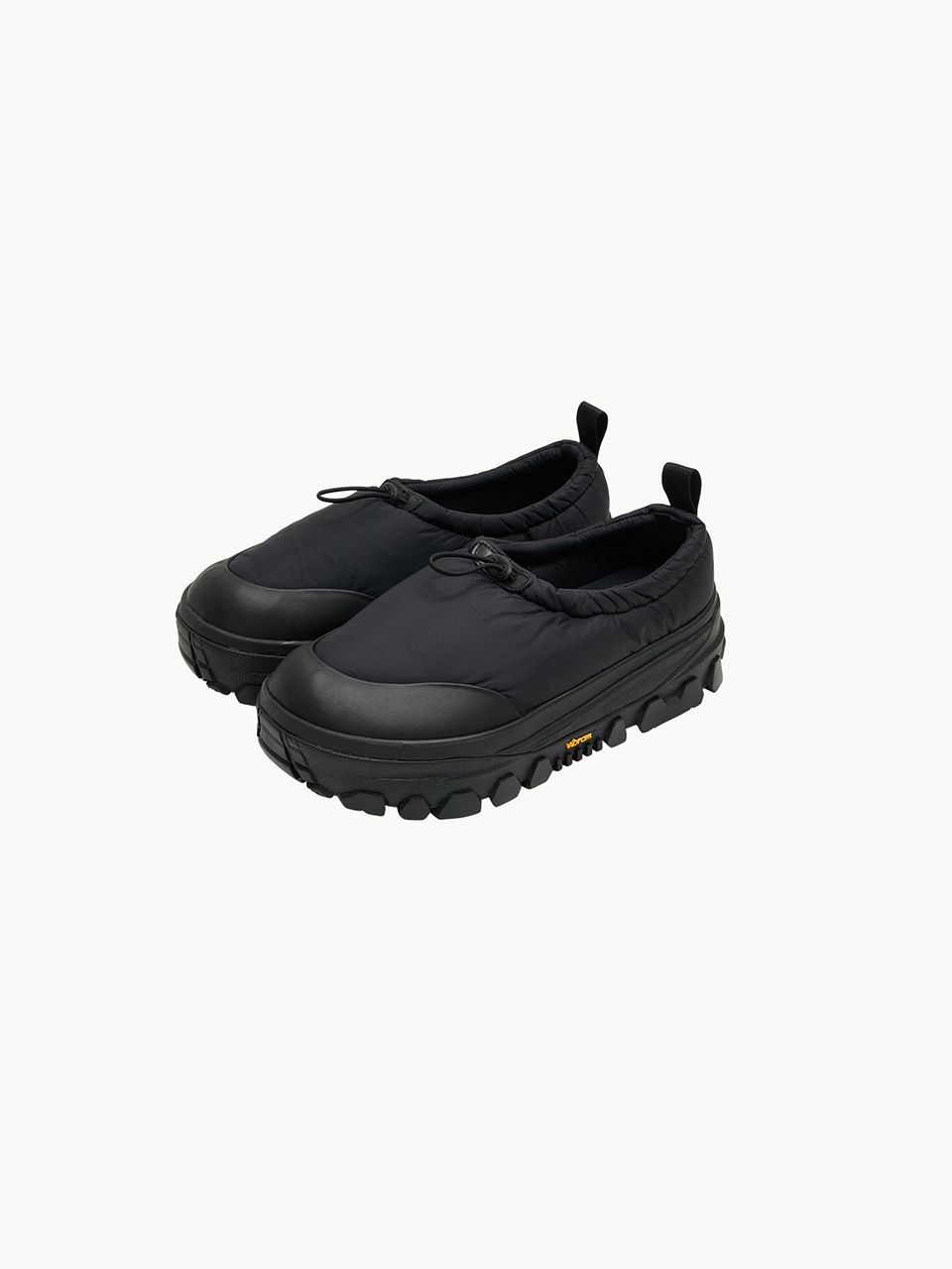 【AMOMENTO】22fw VIBRAM PADDED SLIP-ON Vibram Padded Slip-On – La Garçonne