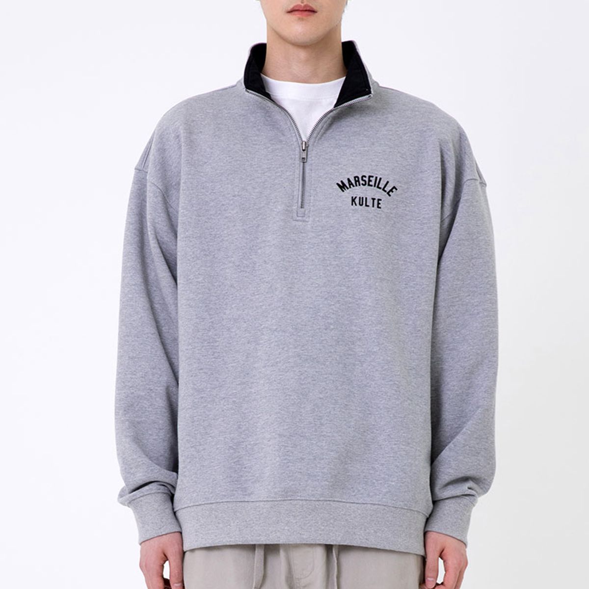 쿨트(KULTE) HALF ZIP CREWNECK 멜란지그레이