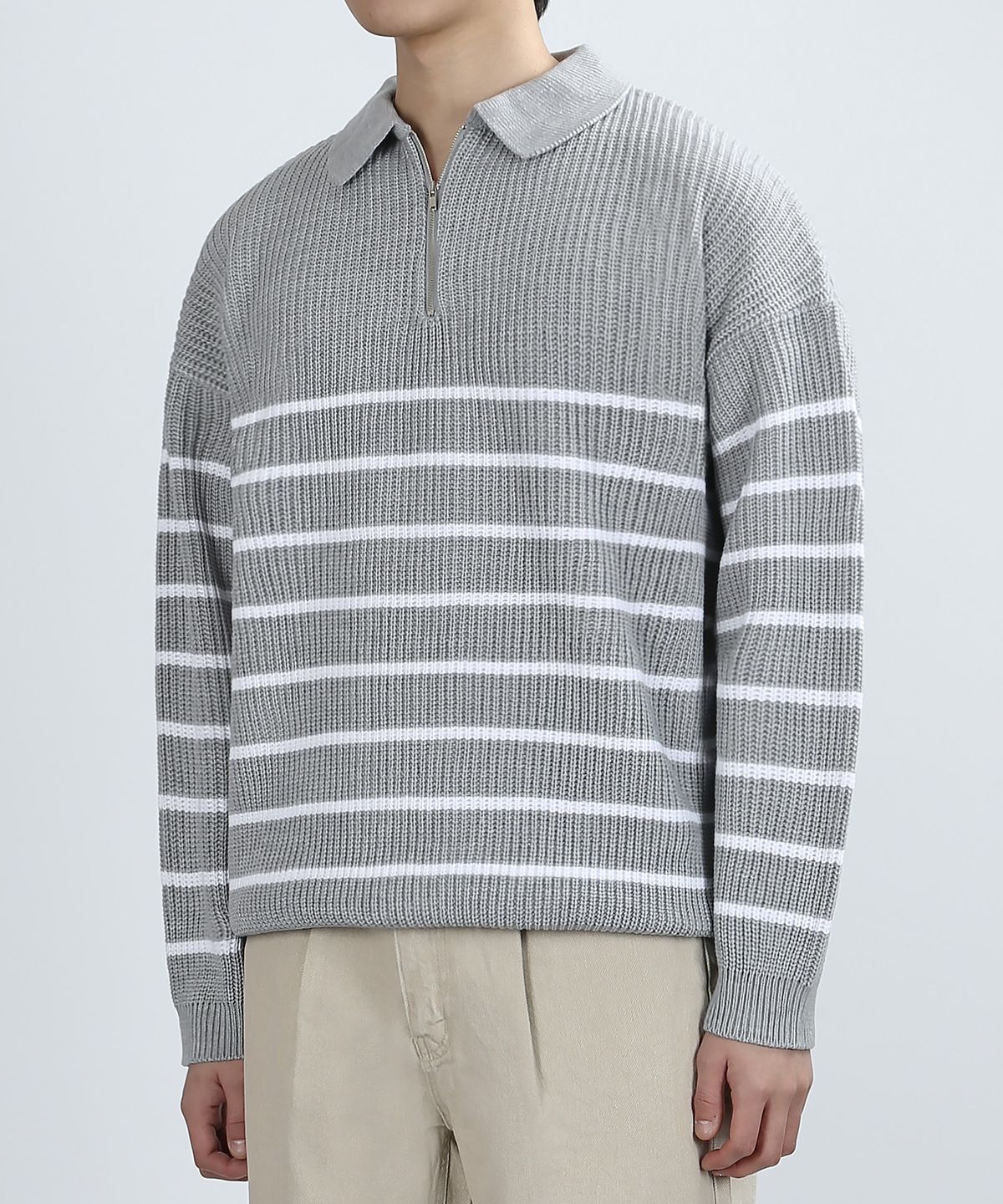 베리베인(VERYVAIN) HALF STRIPE COLLOR KNIT (GRAY)