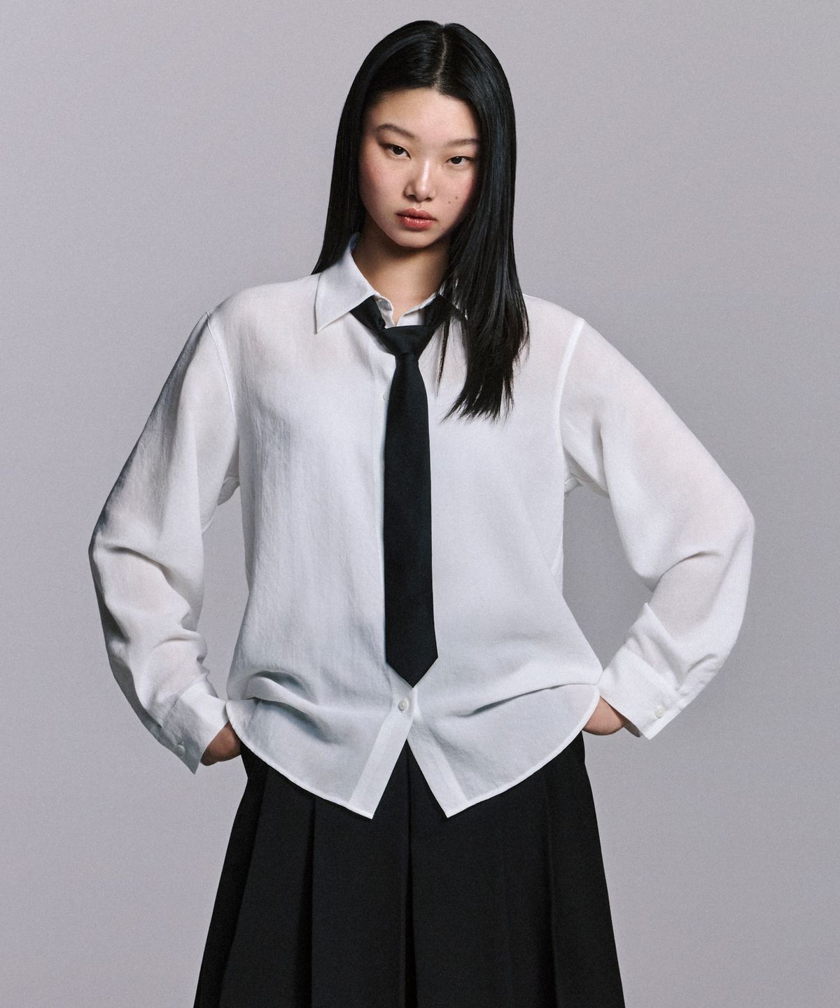 무신사 스탠다드 우먼(MUSINSA STANDARD WOMAN) 우먼즈 릴렉스드 린넨 라이크 셔츠 [화이트]