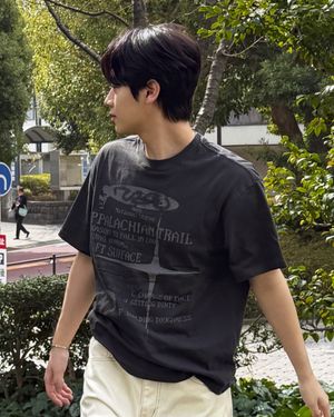 리즌 트레일 피그먼트 반팔티 블랙 차콜