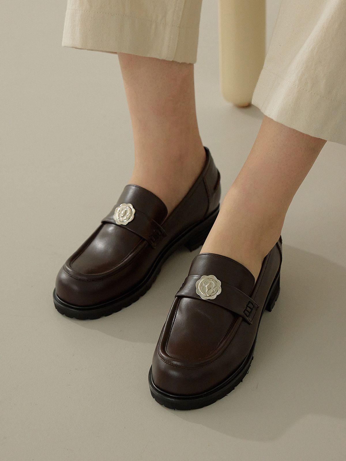 바이언스(BYEUUNS) BMP22204 CONCHO LOAFER / 2COLORS