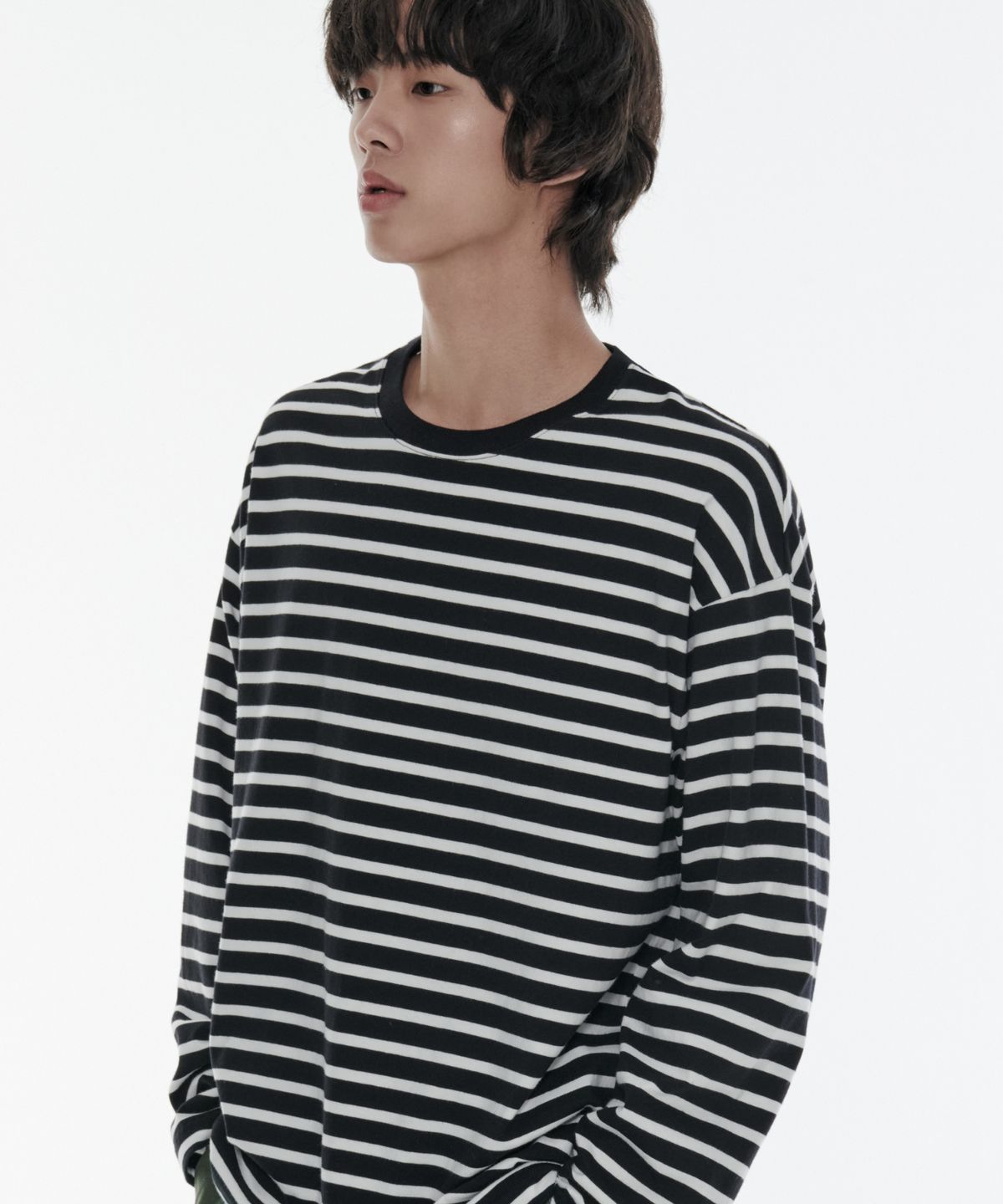 무신사 스탠다드(MUSINSA STANDARD) 브레톤 스트라이프 릴렉스드 긴소매 티셔츠 [블랙/화이트]