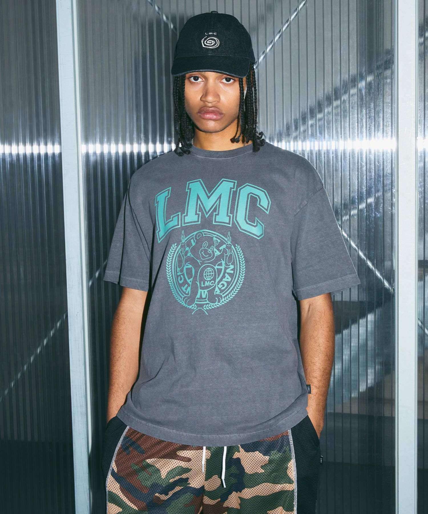 ★2023SS新作★LMC★OVERDYED COLLEGE BEAR TEE LMC Overdyed College Bear Tee - Cream | International Store