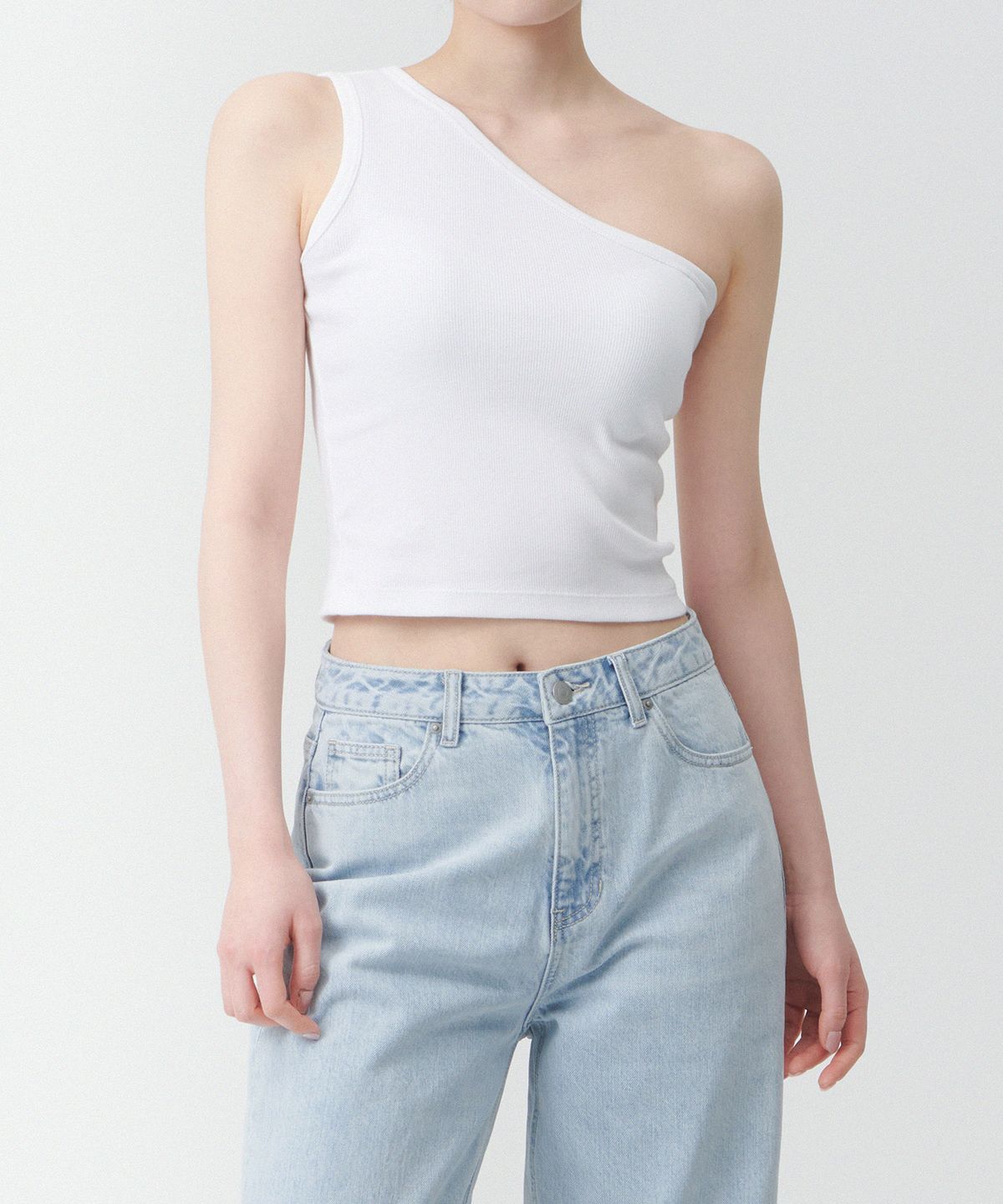 무신사 스탠다드 우먼(MUSINSA STANDARD WOMAN) 우먼즈 원 숄더 탱크 탑 [화이트]