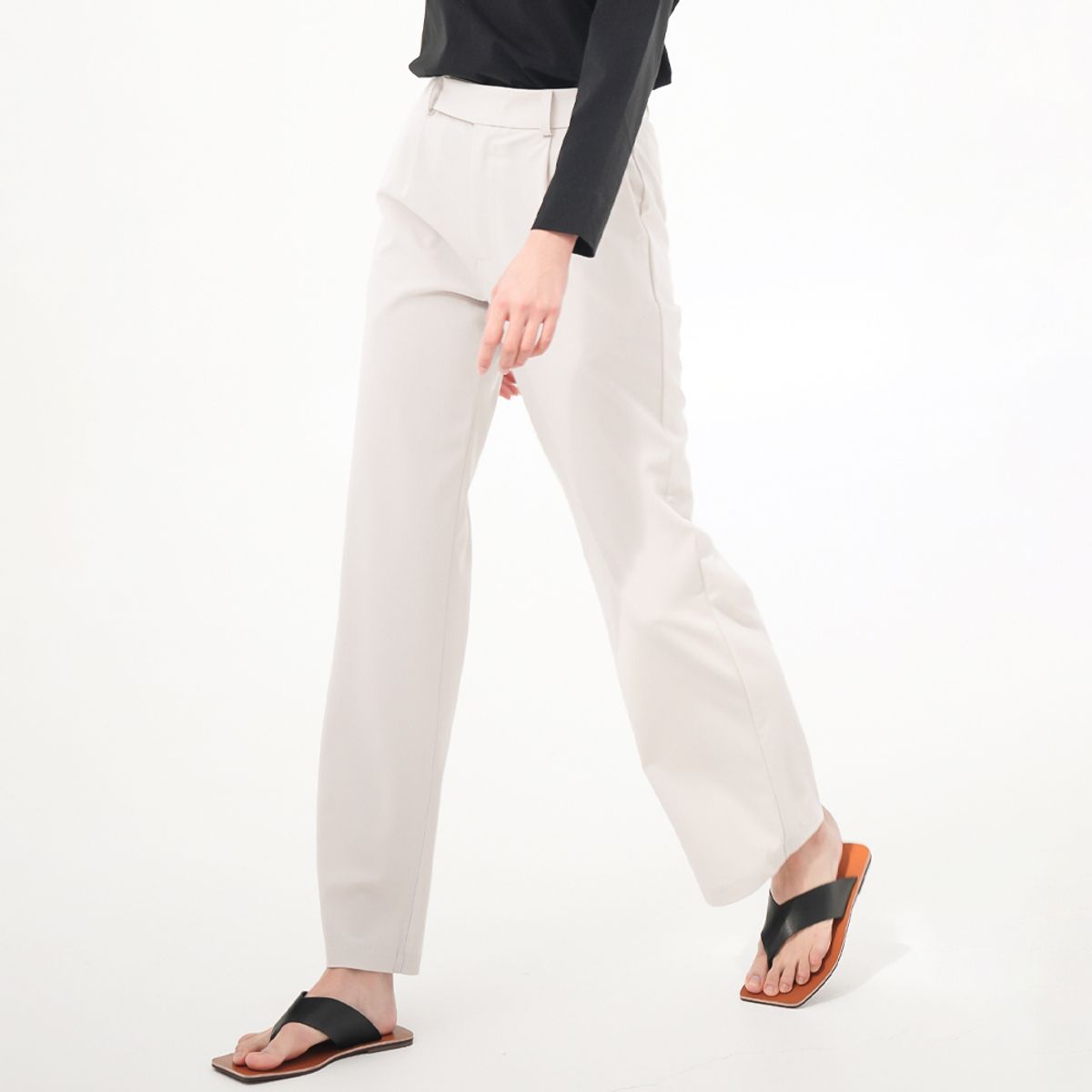 아쿠드(ACUD) Light Semi Wide Slacks _L.Beige