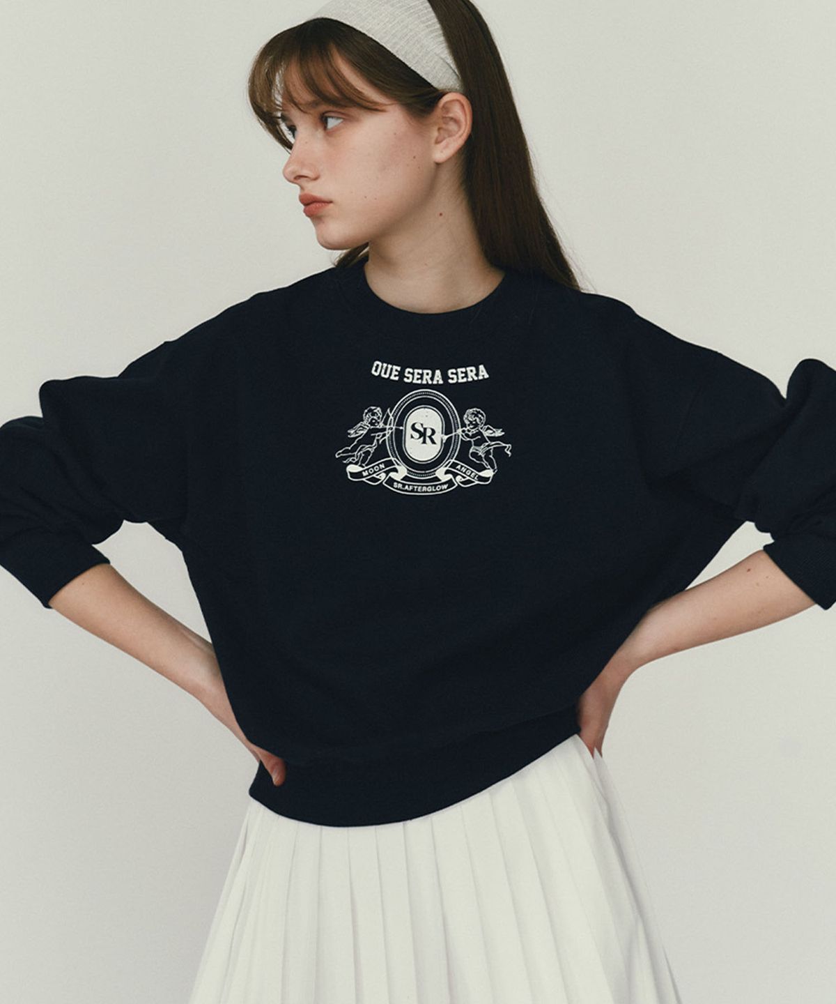 쏘이르(SO IR) ANGEL SWEATSHIRT - NAVY