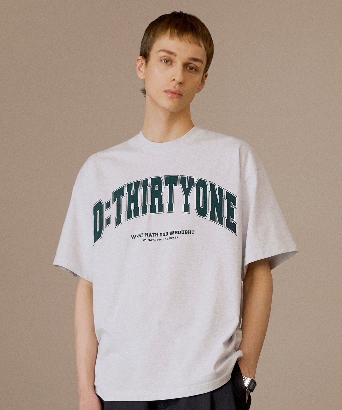 디써티원(DTHIRTYONE) UNIVERSITY LOGO T-SHIRT_MELANGE GRAY