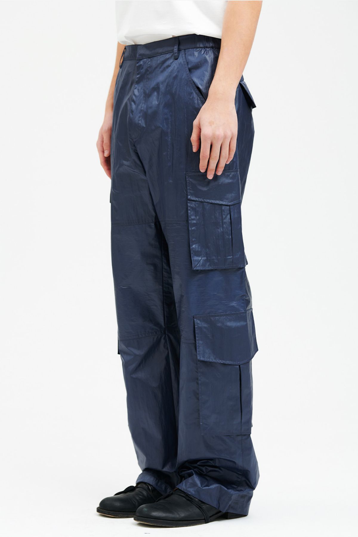 애니타임로릭(ANYTIME LOREAK) Erica Cargo Pants-Navy
