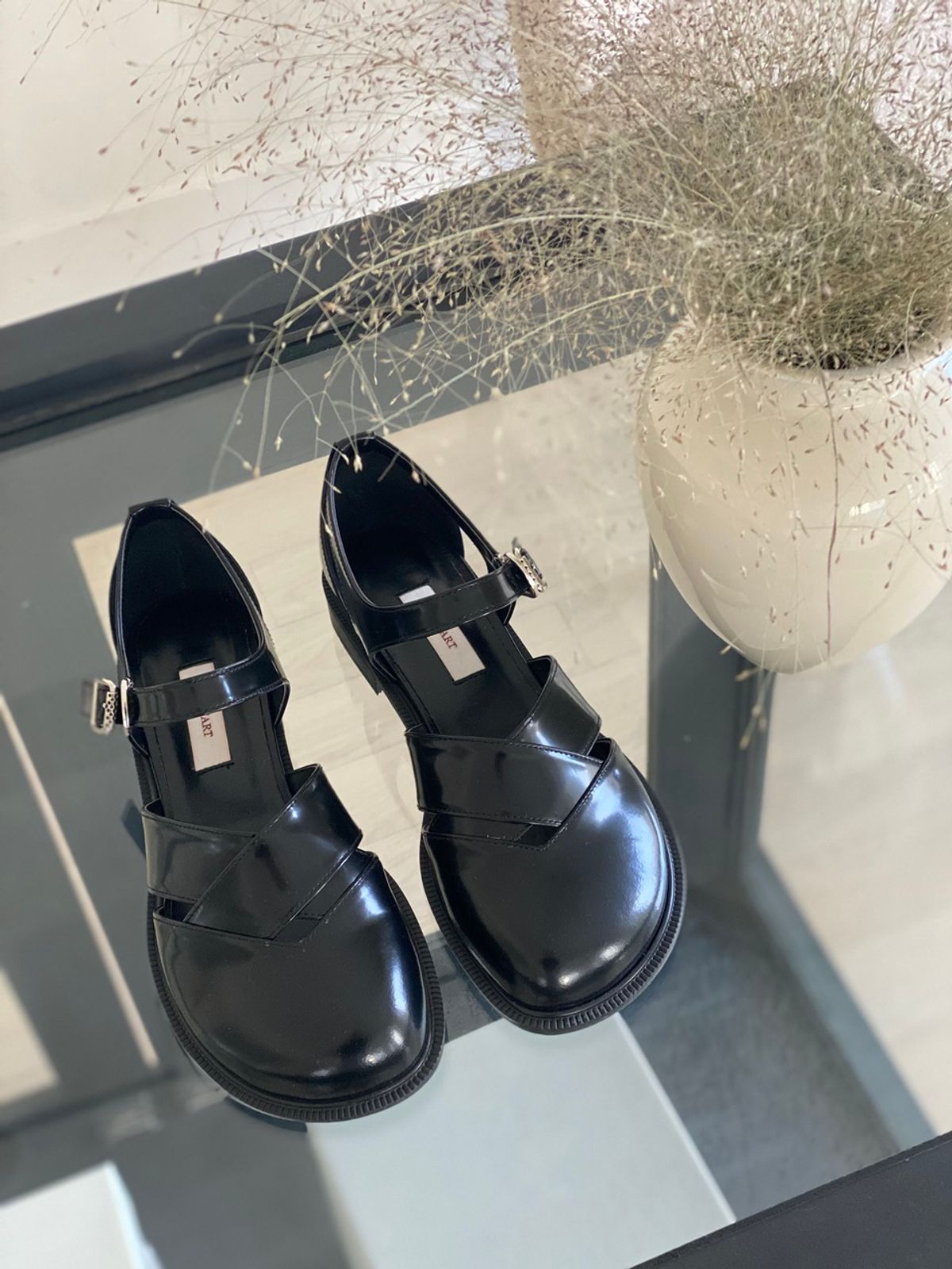 쥬다르(JEU DART) mer strap sandal black