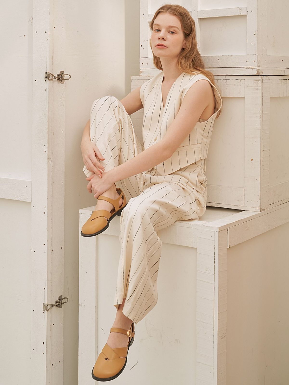 쥬다르(JEU DART) mer strap sandal beige