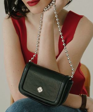 포피 체인 미니백_블랙