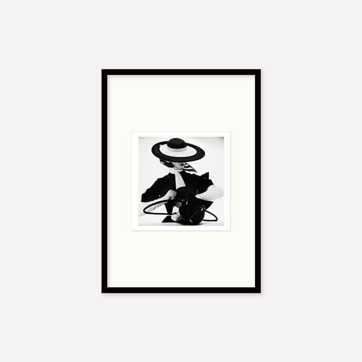 그릿시즌(GREET SEASON) 어빙 펜 Black and White Fashion with Handbag, 1950 (액자 포함)
