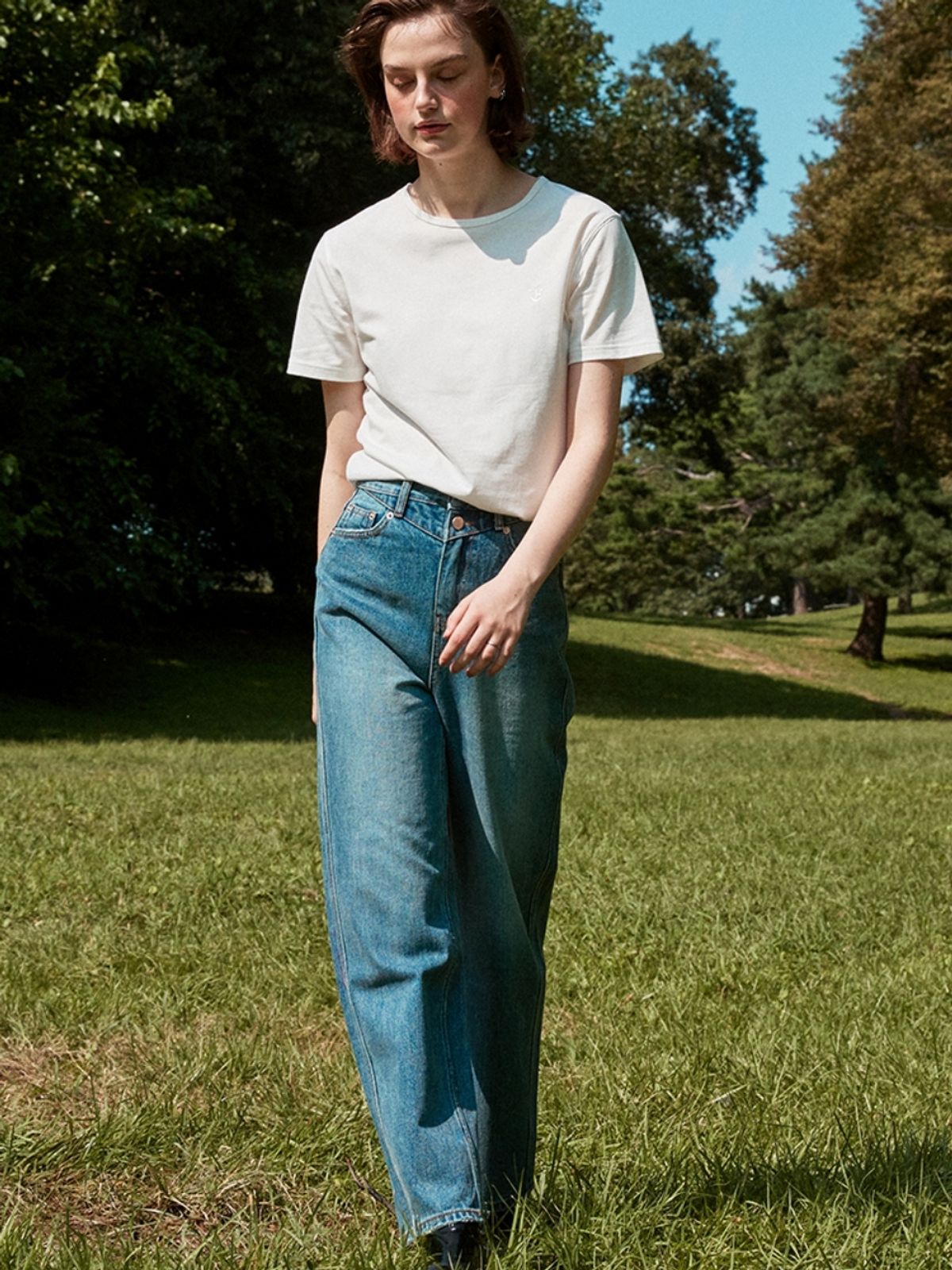 셀리테일즈(CELITAILS) YOKE DETAIL STRAIGHT DENIM PANTS_BLUE