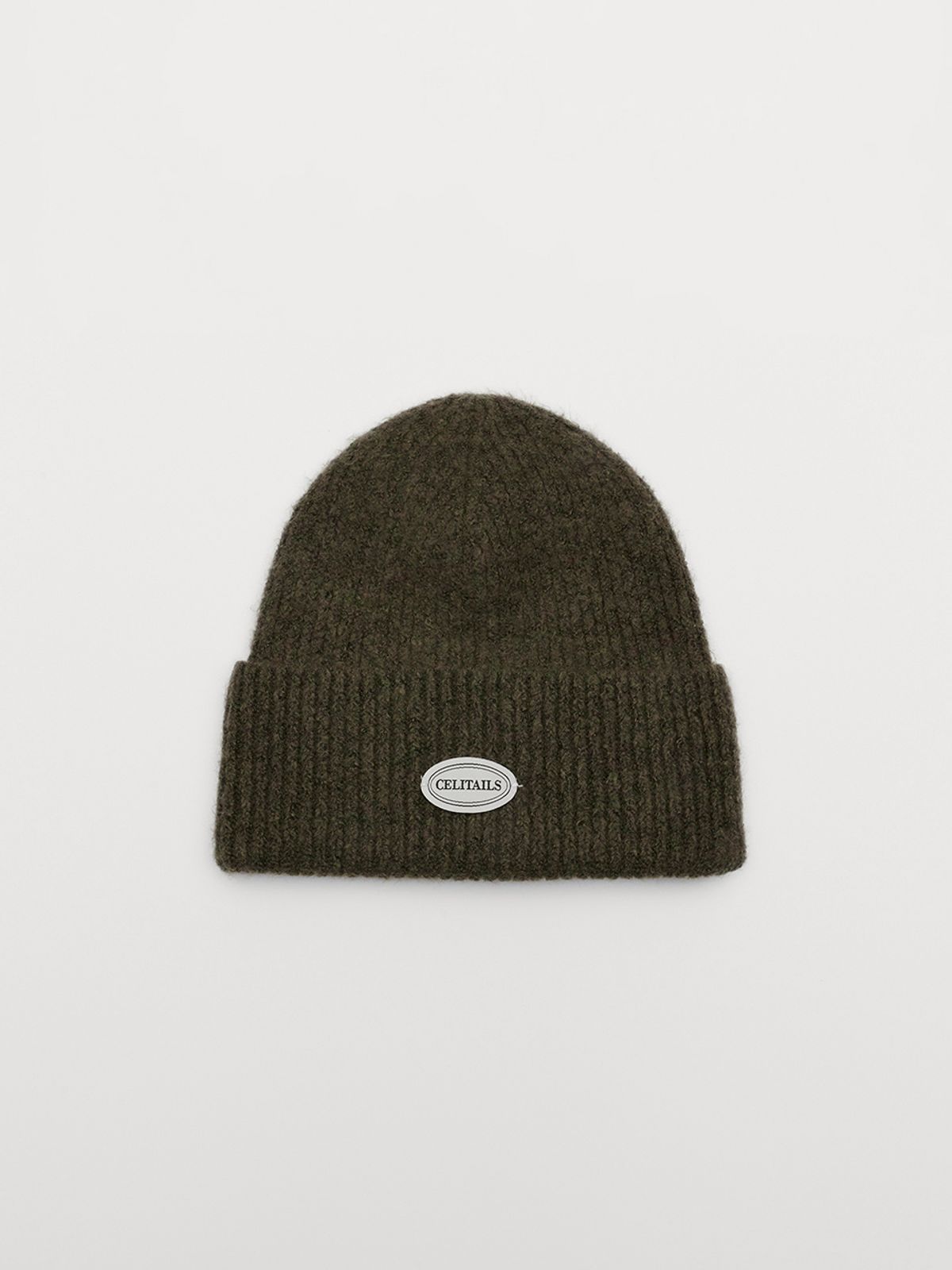 셀리테일즈(CELITAILS) MULTI-COLOR POINT LABEL BEANIE_KHAKI