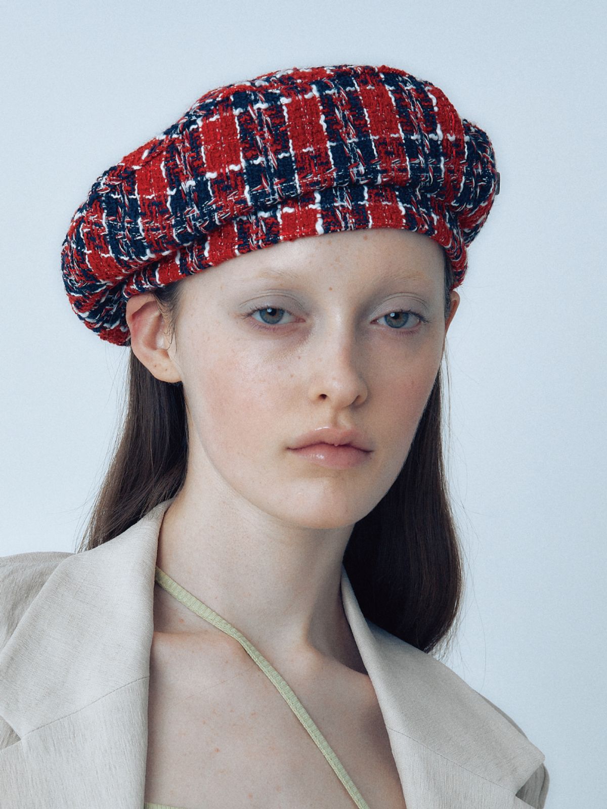 포에지담(POESIEDAME) TWEED BERET IN NAVYRED