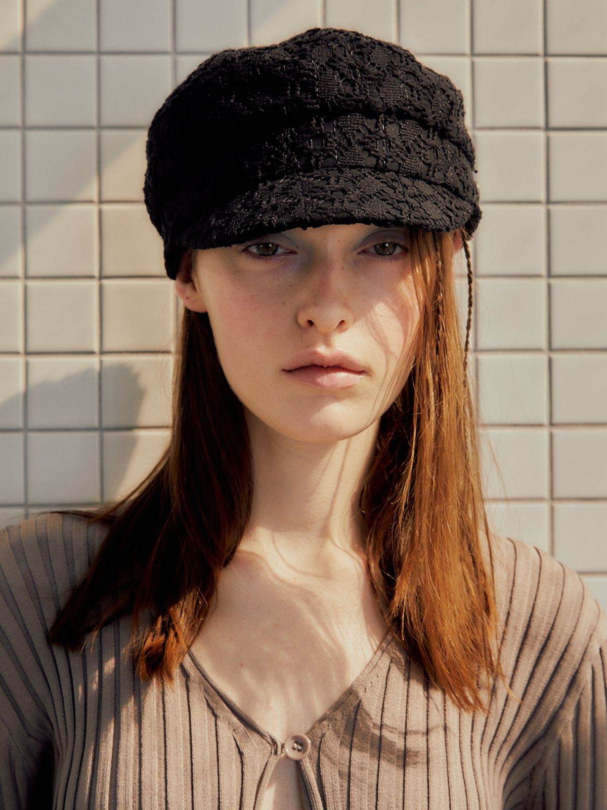 포에지담(POESIEDAME) CROCHET NOUVELLE MARGOT HAT IN BLACK
