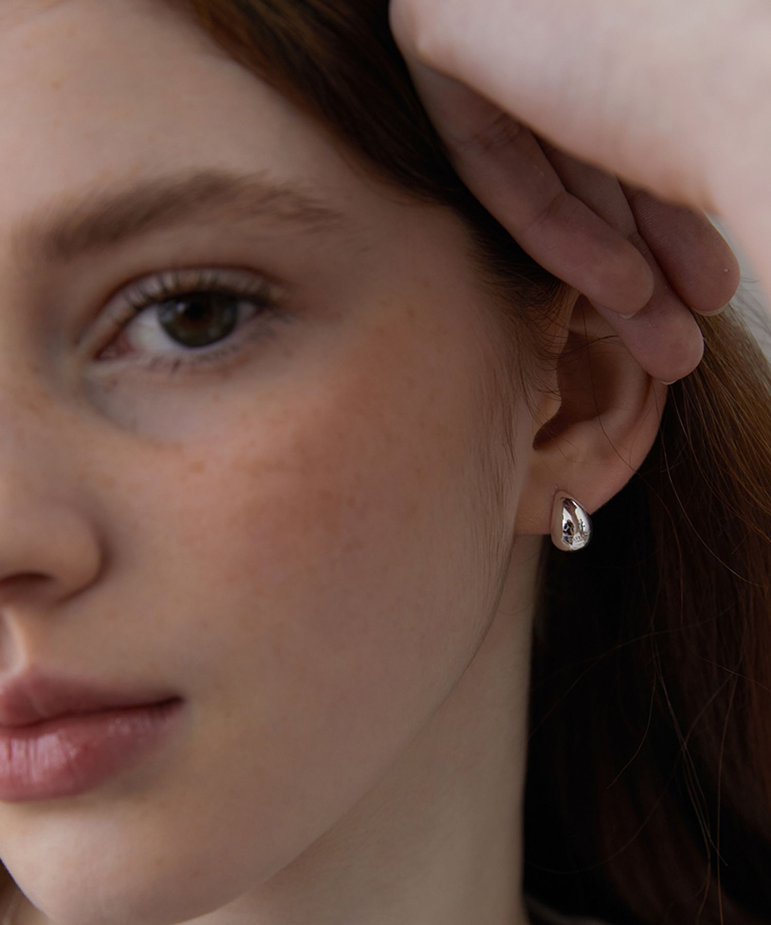 イヤリング TATIANA Moonboat Earrings EC1969 MUSINSA | TATIANA Moonboat Earrings EC1969