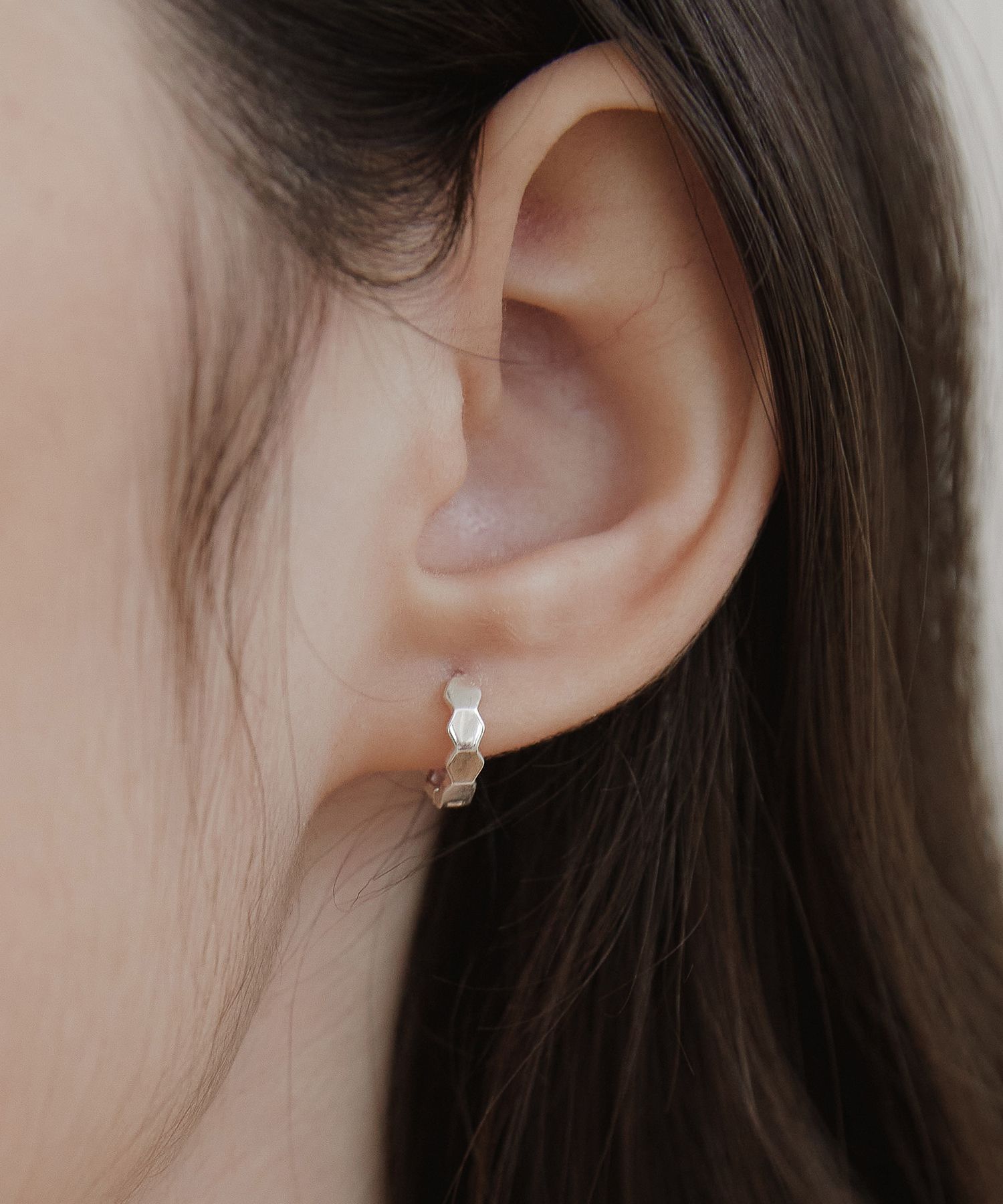 【TATIANA】Wave Toy Hoop Earring EC1983〜ピアス★2023春 TATIANA】Wave Toy Hoop Earring EC1983〜ピアス☆2023春