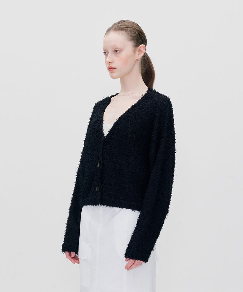 BUTTON DOWN FUZZY KNIT CARDIGAN BLACK