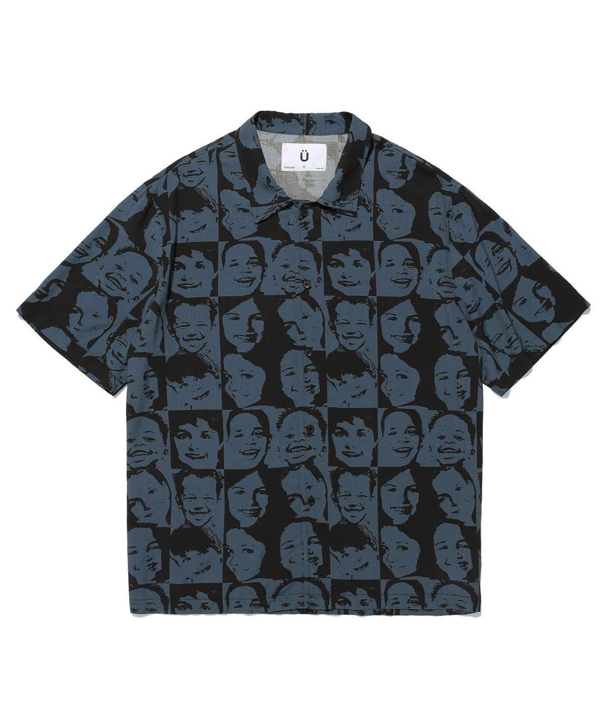 이스트쿤스트(ISTKUNST) SMILEY FACE HALF SHIRTS_BLACK(IK2DMMW361A)