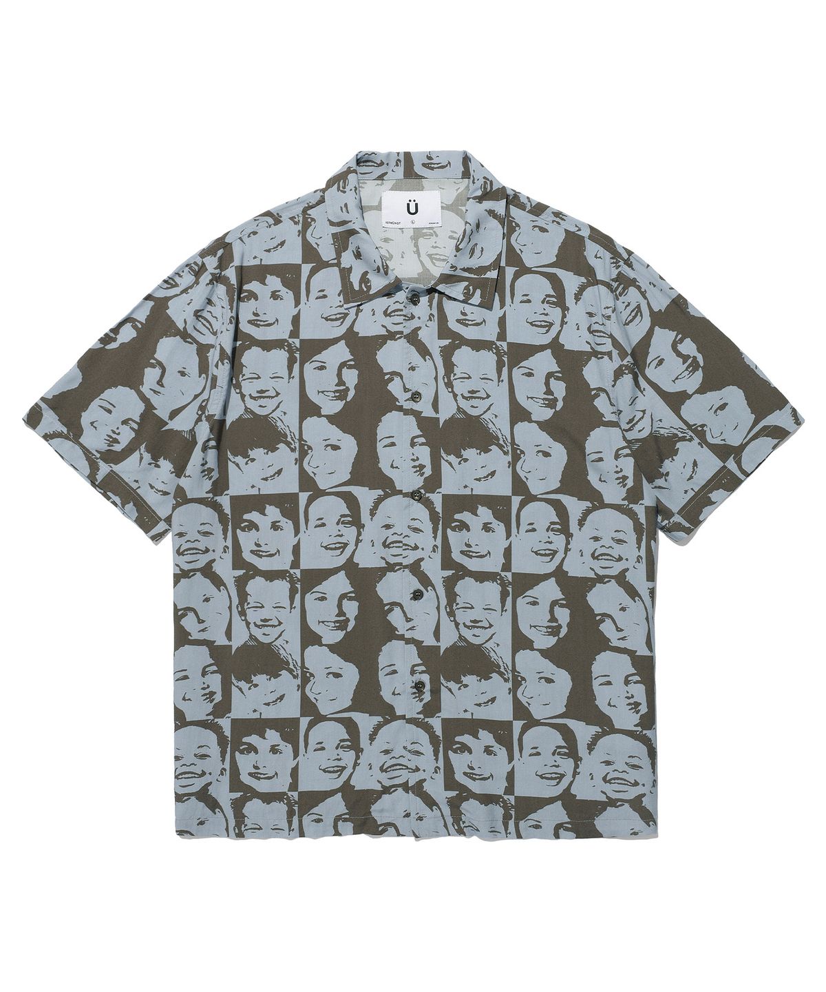 이스트쿤스트(ISTKUNST) SMILEY FACE HALF SHIRTS_BROWN(IK2DMMW361A)