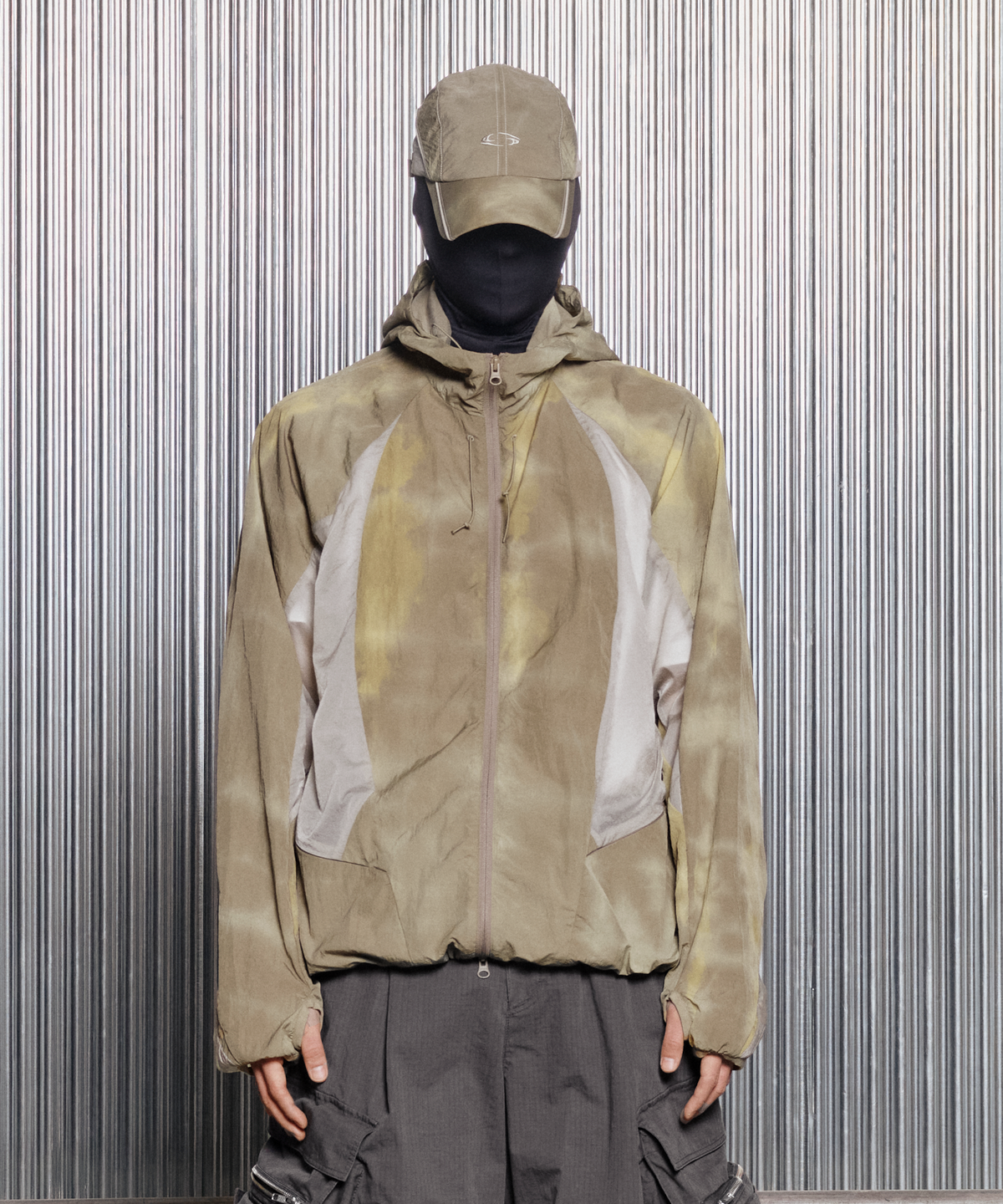 그레일즈(GRAILZ) PACKABLE LIGHT JACKET [TAN]