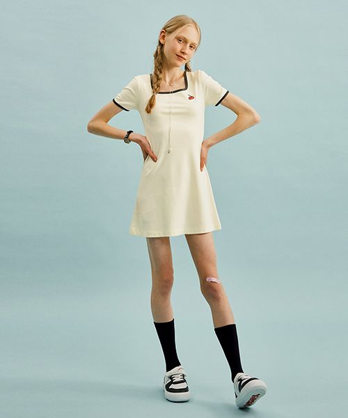 ★2022FW新作★KIRSH★SMALL CHERRY KNIT DRESS MUSINSA公式 | KIRSH Small Cherry Square Neck Dress [Light