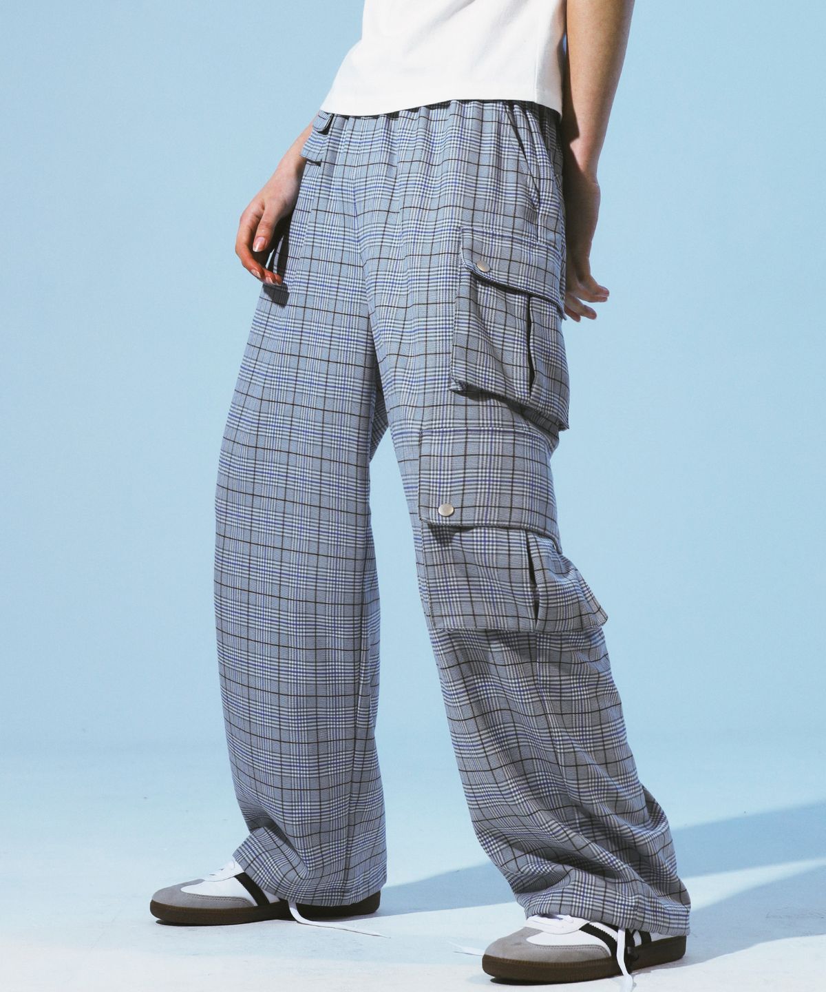프렌다(PRENDA) CHECK CARGO POCKET STRING PANTS BLUE