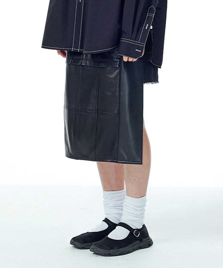 [여성] Back Cutting  Leather Denim Skirt_R0KAS23003BKX