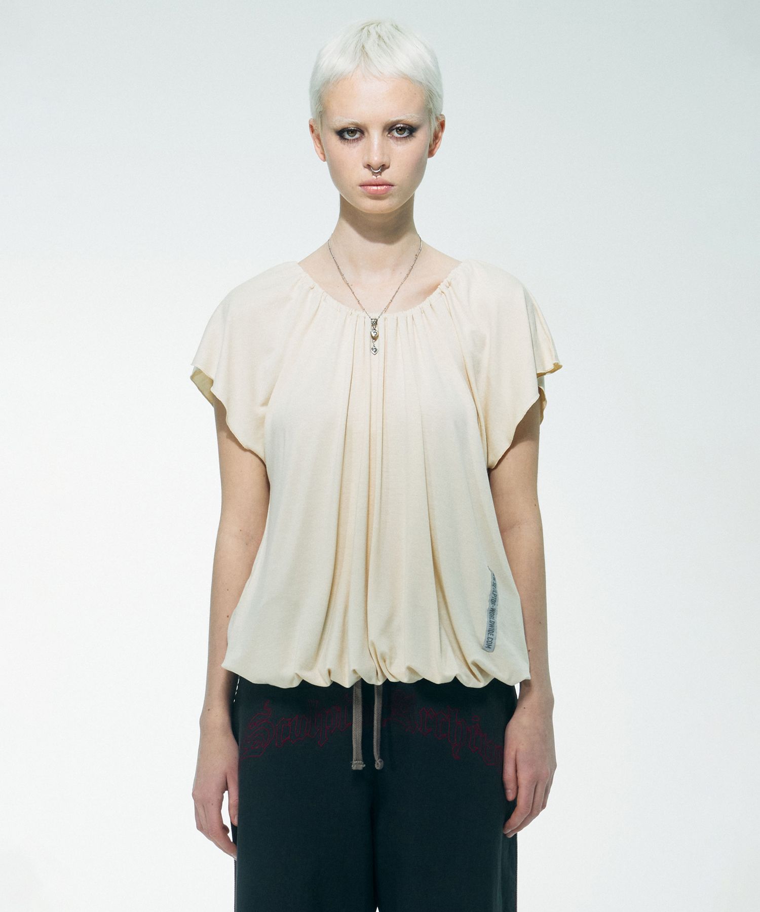 ★SCULPTOR★ Pumkin Shrring Top Apricot SC23S285BE MUSINSA | SCULPTOR Pumkin Shrring Top Apricot