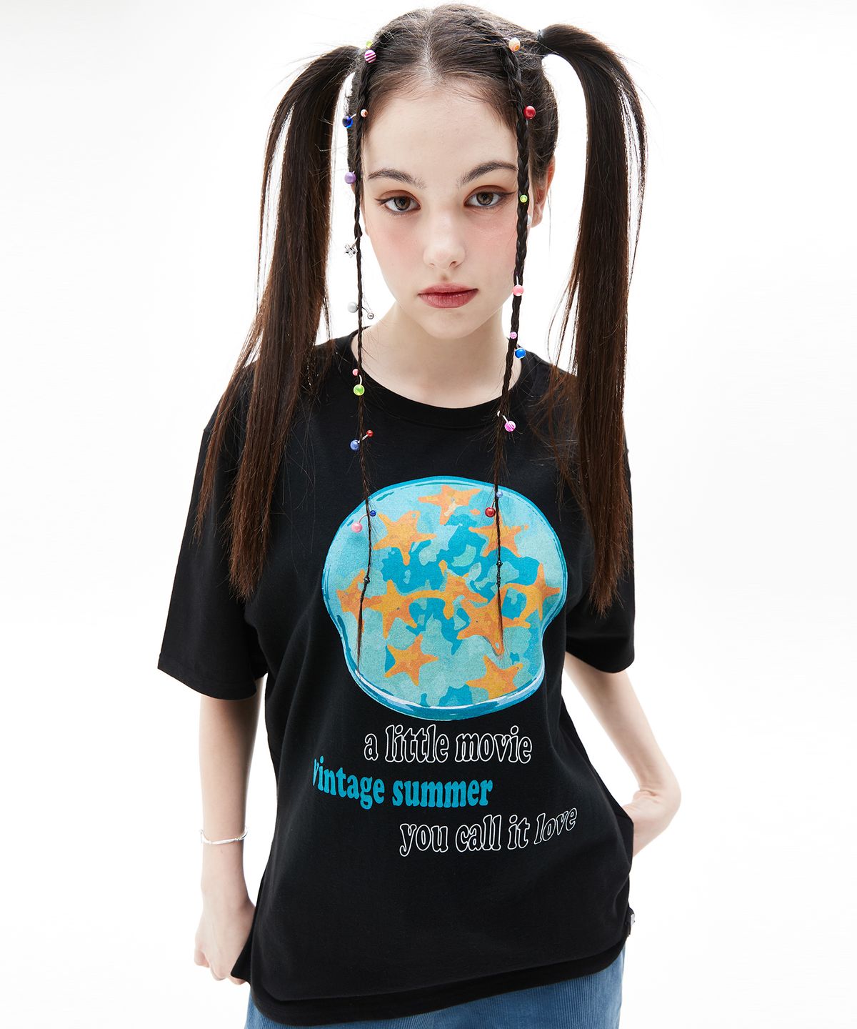 러브이즈트루(LUVISTRUE) VS SEA BEADS TEE(BLACK)