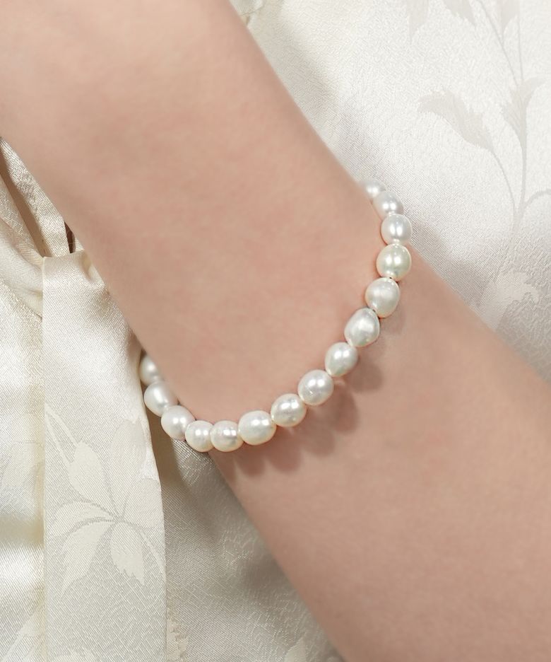 Unique oval water pearl Bracelet 유니크 밥풀 담수진주 레이어드 팔찌 7mm