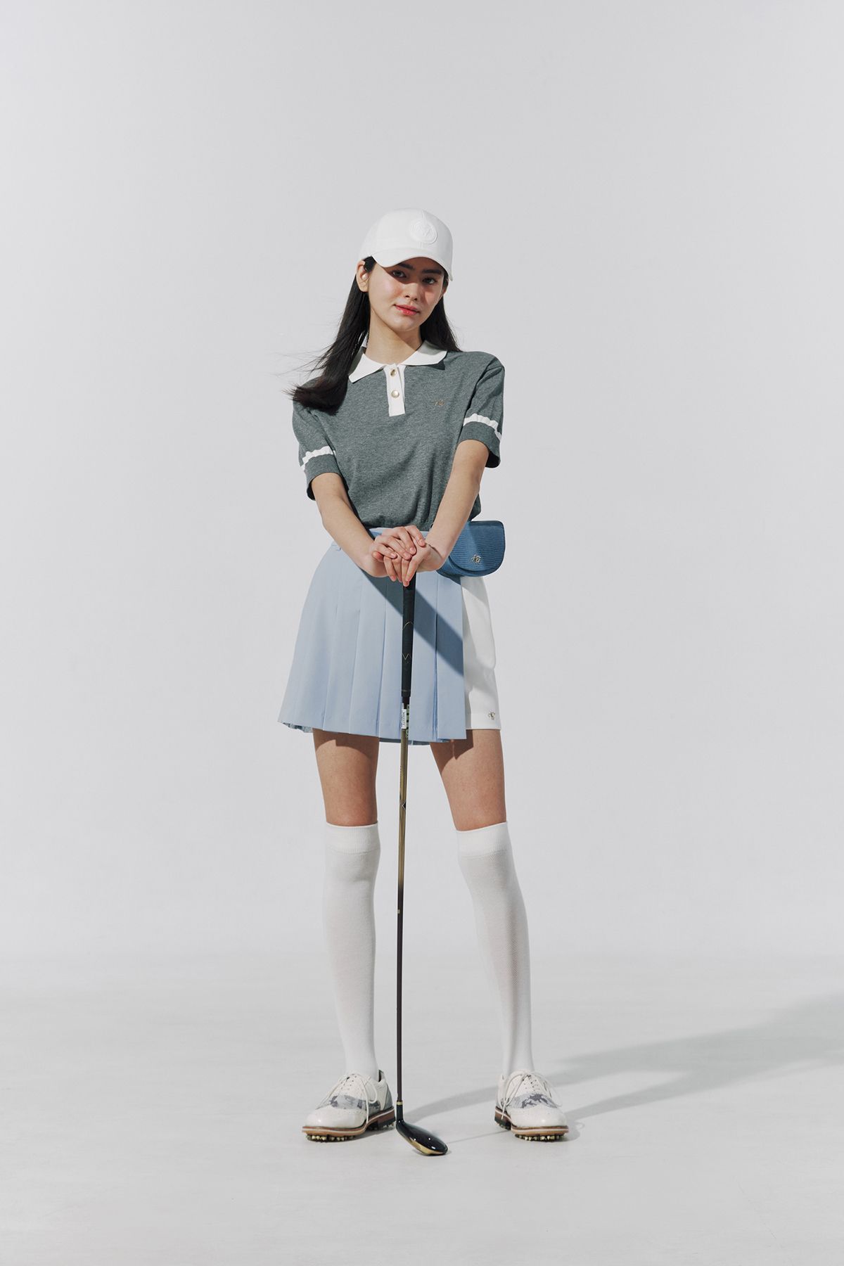 에이오더블유(AOW) PLEATS COMBI SHORTS