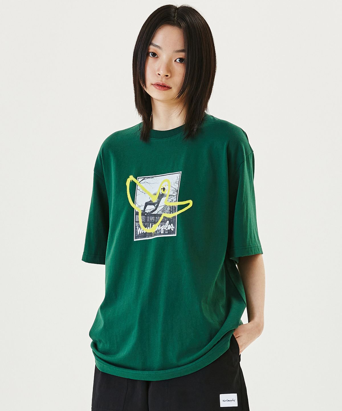 마크곤잘레스(MARK GONZALES) CHILDHOOD GRAPHIC T-SHIRT - D/GREEN