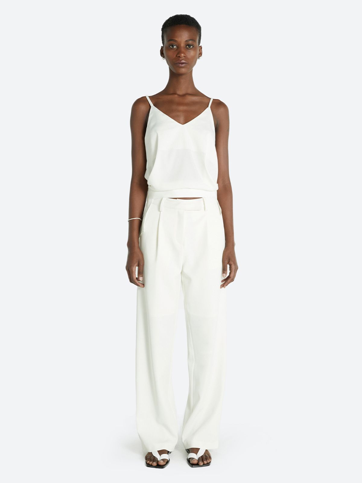 해브레스(HAVELESS) FRONT POINT TROUSERS CREME