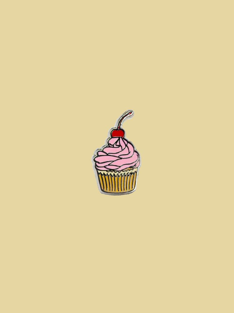 CUPCAKE 핀 뱃지