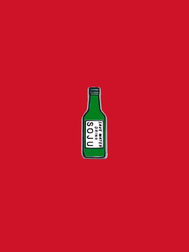 SOJU 핀 뱃지